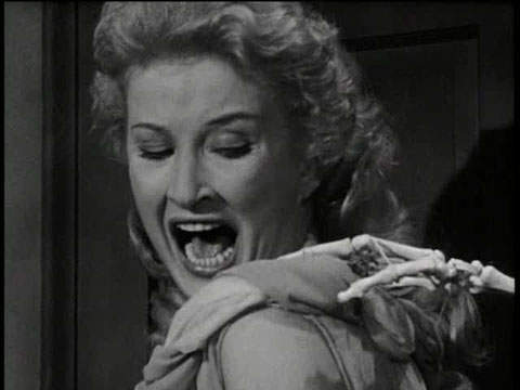 《工厂灵异照片》手怎么算都多一只(抖) - 图片6 《工厂灵异照片》手怎么算都多一只(抖)