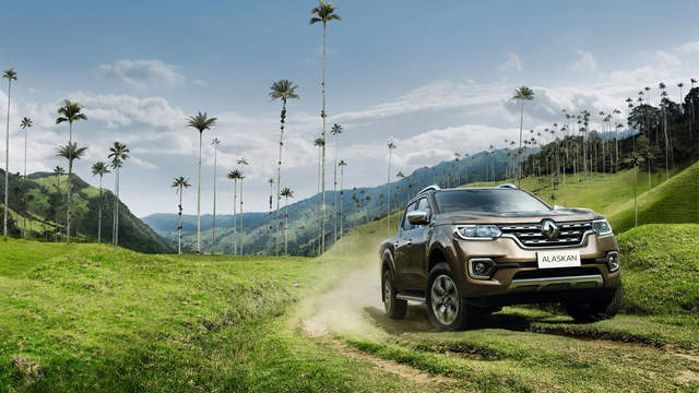 概念成真《Renault Alaskan》這臉蛋是不是有些眼熟呢？