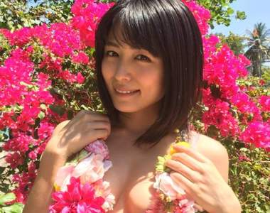 《高中生般的30歲美乳》川村雪繪出道13年依舊那麼粉嫩白皙 《高中生般的30歲美乳》川村雪繪出道13年依舊那麼粉嫩白皙