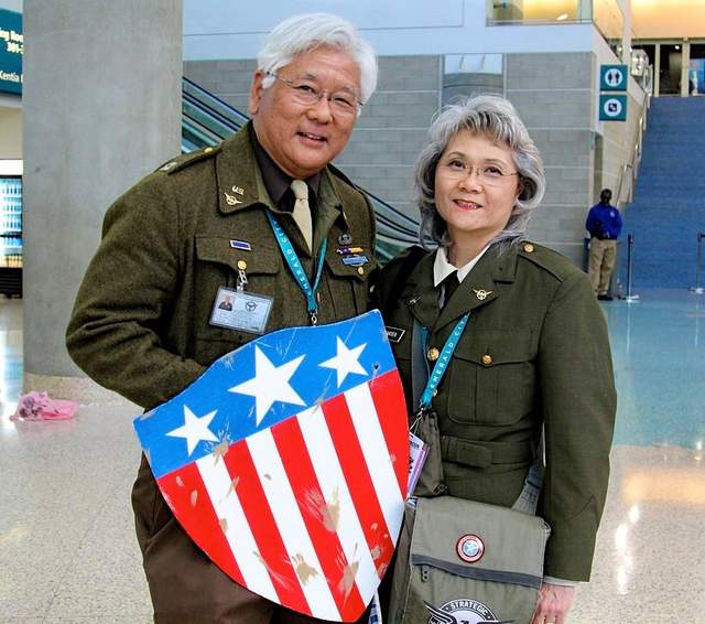 《喜愛Cosplay的銀髮族》真希望我能找到這樣的另一半Q Q