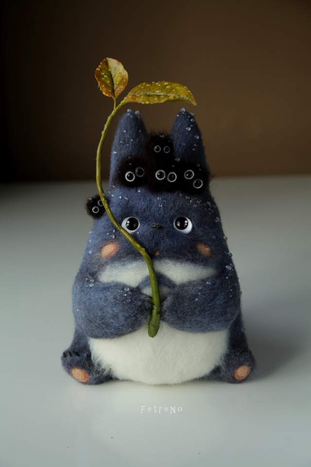 插畫般的《龍貓羊毛氈》毛茸茸又圓滾看起來好好捏唷(→////←) 插畫般的《龍貓羊毛氈》毛茸茸又圓滾看起來好好捏唷(→////←)