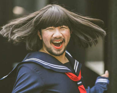 泰正點《水手服歐吉桑》超強烈天使笑顏絕對也是千年一遇 (((^艸^))) 泰正點《水手服歐吉桑》超強烈天使笑顏絕對也是千年一遇 (((^艸^)))