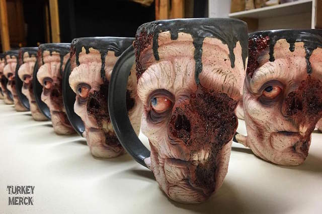 《殭屍咖啡杯》超逼真表情你喝的下去嘛？