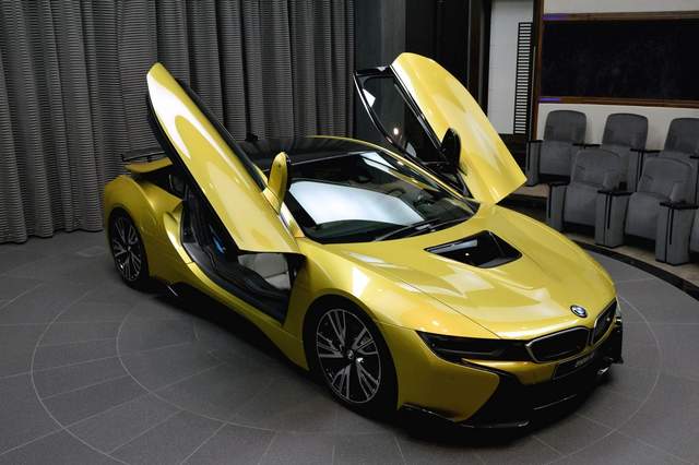 動感加分《BMW i8》再穿AC Schnitzer更殺氣