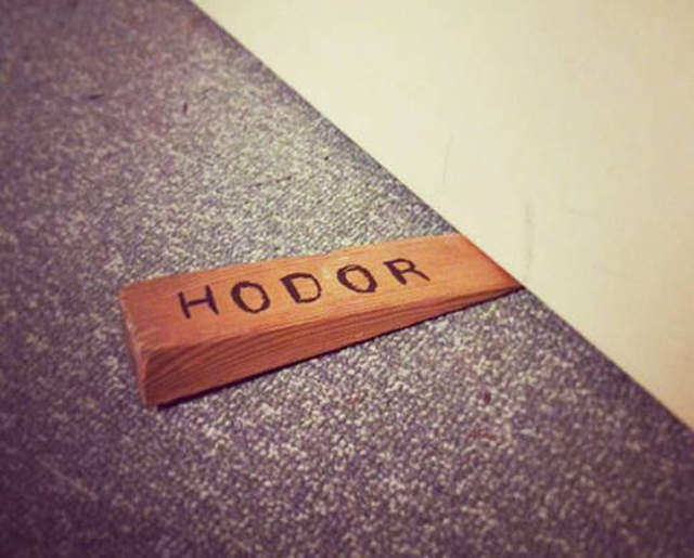 看完最新《冰與火之歌》觀眾的門擋再也回不去了... 看完最新《冰與火之歌》觀眾的門擋再也回不去了...