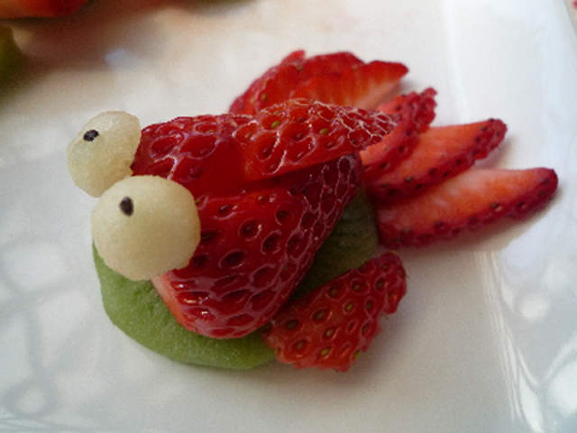 看起來很可口的《草莓金魚》看的我都流口水啦～