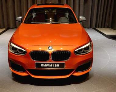 新衣上身《BMW M135i》性感曲線是不是更誘人呢? 新衣上身《BMW M135i》性感曲線是不是更誘人呢?
