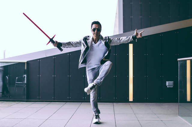 《星際大戰外傳：俠盜一號》新預告 讓觀眾屏息「那個人」出現了...