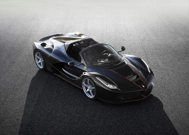 敞篷版《Ferrari LaFerrari》限量上空馬王到底要叫什麼呢? 敞篷版《Ferrari LaFerrari》限量上空馬王到底要叫什麼呢?