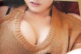 《著衣巨乳寫真集》大份量歐派寫真搶先看 《著衣巨乳寫真集》大份量歐派寫真搶先看