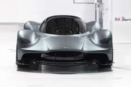自然進氣V12心臟《AM-RB 001》這馬力重量比不科學啊 自然進氣V12心臟《AM-RB 001》這馬力重量比不科學啊