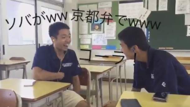 日本學生間大流行《耳機傳話遊戲》挑戰你的腹筋極限wwww