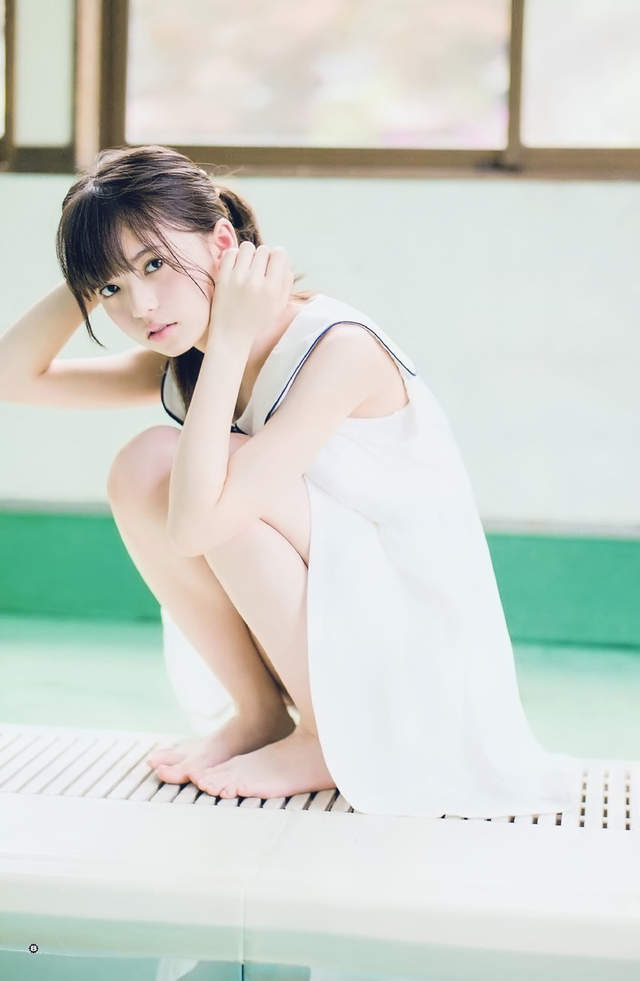 《齋藤飛鳥的寫真夜現場》楚楚動人的小顏美少女