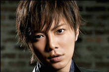 悲報《成宮寛貴退出演藝圈》遭設局陷入性向疑雲與吸毒風波　再也無法忍受…