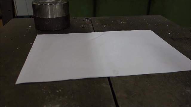 《什麼都能壓的液壓機》把紙對摺七次居然變成不同物質(⊙_⊙) 《什麼都能壓的液壓機》把紙對摺七次居然變成不同物質(⊙_⊙)