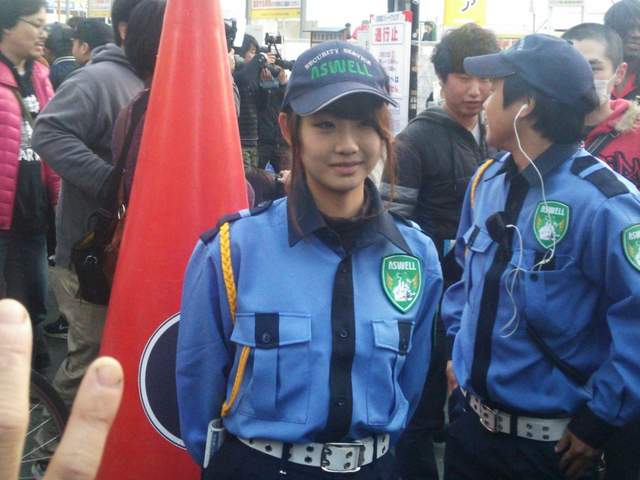 被誤認是COSER爆紅的《正妹保全員》她真的能夠抵擋這麼多變態嗎？