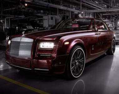 限量50部《Rolls-Royce Phantom Zenith》女神告別要華麗 限量50部《Rolls-Royce Phantom Zenith》女神告別要華麗