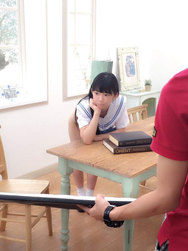 《合法爆乳美少女》长泽茉里奈最新一期死库水美照出炉 - 图片6 《合法爆乳美少女》长泽茉里奈最新一期死库水美照出炉