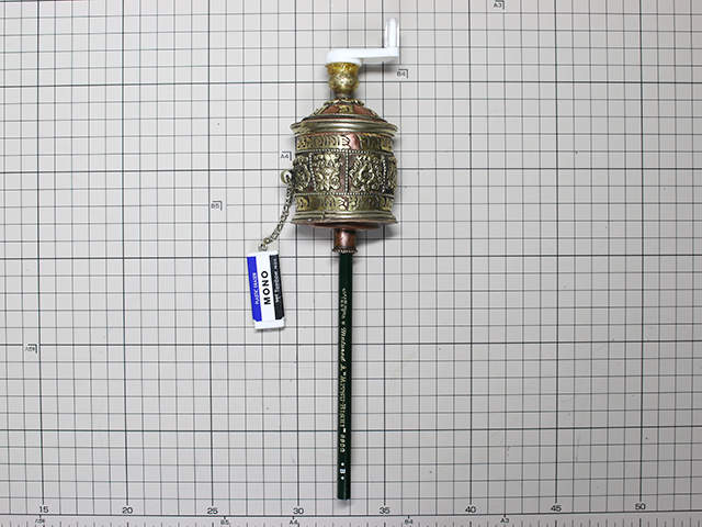 《轉經筒削鉛筆機》能想到這麼實用的創意真的太天才惹 《轉經筒削鉛筆機》能想到這麼實用的創意真的太天才惹