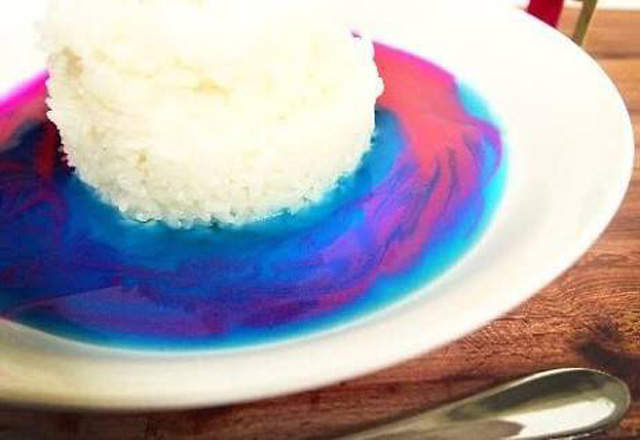 《魔法少女咖哩》謎一般的雙色咖哩～網友們的實拍記錄