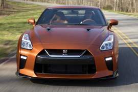 馬力565匹《Nissan GT-R》新年式東瀛戰神再進化 馬力565匹《Nissan GT-R》新年式東瀛戰神再進化