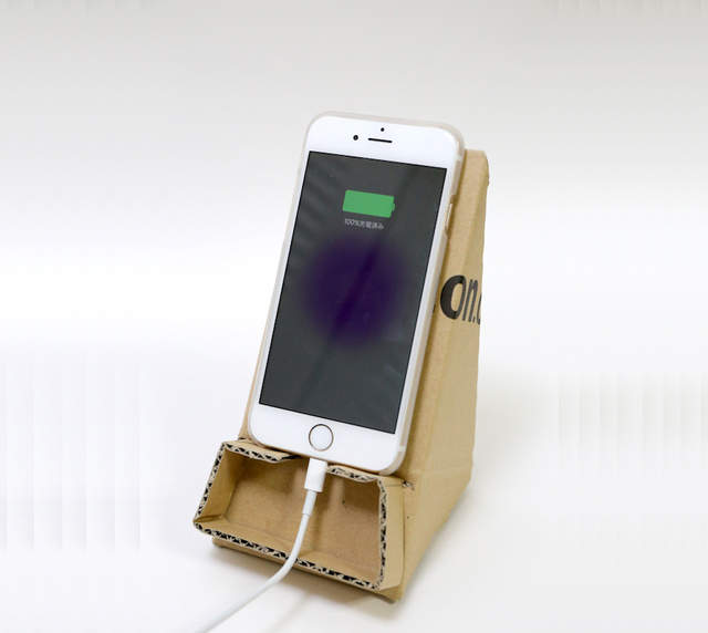 《DIY紙箱手機架》回收再利用的好方法一定要學起來