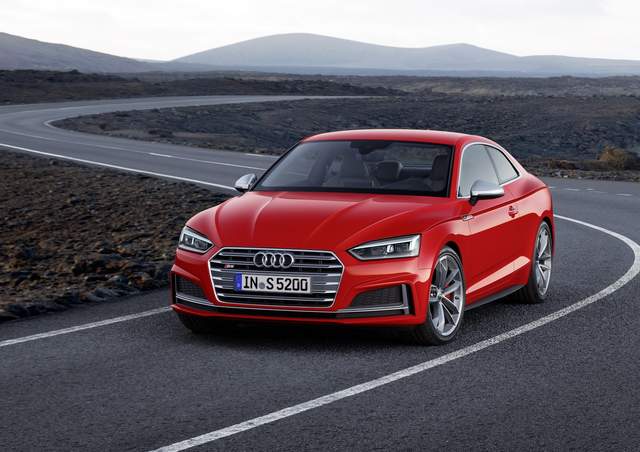 新世代《Audi A5 Coupe》馬力350匹性能旗艦S5也一起報到 新世代《Audi A5 Coupe》馬力350匹性能旗艦S5也一起報到
