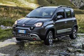 2017年式《Fiat Panda Cross》跨界貓熊也跟上 2017年式《Fiat Panda Cross》跨界貓熊也跟上