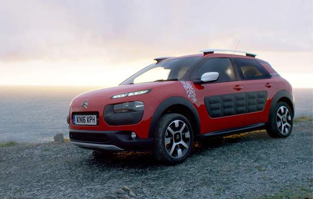 法蘭西時尚《Citroen C4 Cactus Rip Curl》裡外妝點超有型