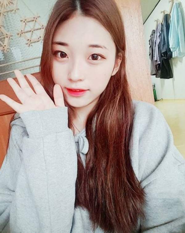 韩妞教你如何《DIY染眉胶》不用花大钱也能摆脱无眉道长 - 图片4 韩妞教你如何《DIY染眉胶》不用花大钱也能摆脱无眉道长