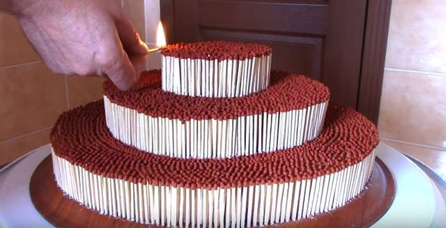 《燃燒大量火柴》的謎樣YouTube帳號 雖然有趣但還真的只有燒火柴