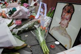 統計告訴你「2016真的比較多明星過世嗎?」 統計告訴你「2016真的比較多明星過世嗎?」