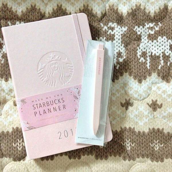 超精美《韓國星巴克2017行事曆》就決定用你來記錄生活啦 超精美《韓國星巴克2017行事曆》就決定用你來記錄生活啦