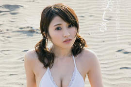《雙馬尾正妹》莉音 有種2次元感覺的現實美少女 《雙馬尾正妹》莉音 有種2次元感覺的現實美少女