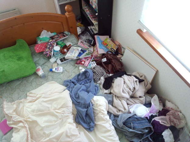 《女生房間的現實》男生認為這才是挑起慾望跟妄想的擺設(๑´ㅂ`๑) 