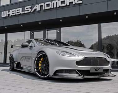 Wheelsandmore出手《Aston Martin Vantage GT12》限量超跑穿新鞋 Wheelsandmore出手《Aston Martin Vantage GT12》限量超跑穿新鞋
