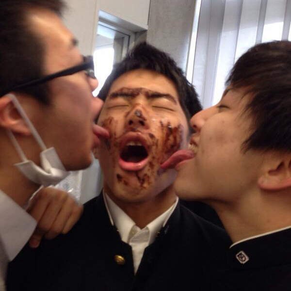 《不為人知的男校日常》實際男校裡面真的是這樣嗎wwww