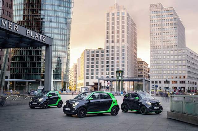 新世代《Smart Electric Drive》純電身手也聰明 新世代《Smart Electric Drive》純電身手也聰明