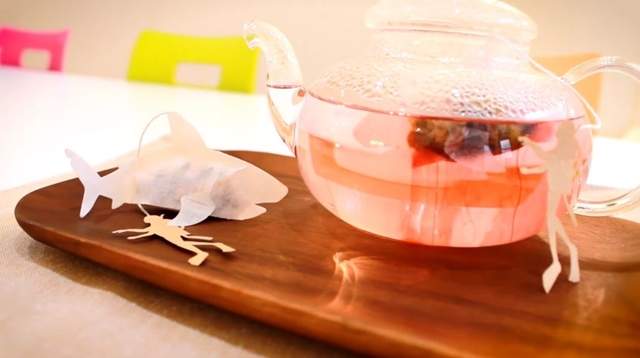 《会流血的鲨鱼茶包》等等我不敢喝血阿...... - 图片6 《会流血的鲨鱼茶包》等等我不敢喝血阿......