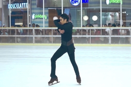 超狂cosplay《YURI!!! on ICE》Joel Minas還原勇利「愛即Eros」 超狂cosplay《YURI!!! on ICE》Joel Minas還原勇利「愛即Eros」