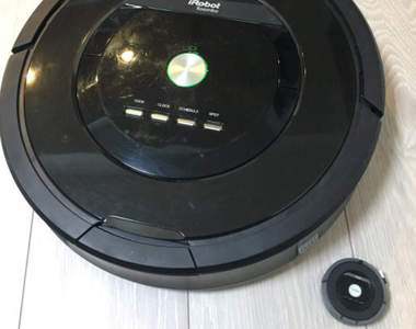 《掃地機器人送維修的結果》Roomba竟然帶了個私生子回來!? 《掃地機器人送維修的結果》Roomba竟然帶了個私生子回來!?
