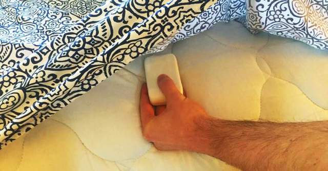 驚奇《把香皂放在床單下的神奇功用》讓你夜晚越夜越......