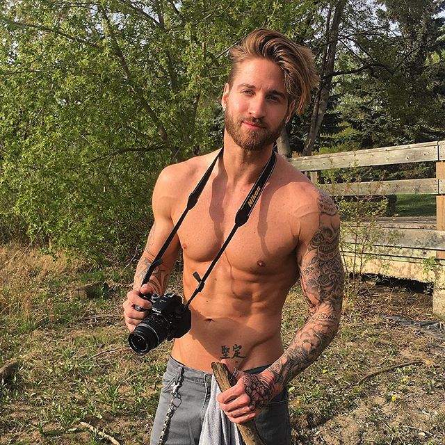 帅男模密招《跟猫大人一起健身》迷妹表示举我也可以唷(๑´ڡ`๑) - 图片9 帅男模密招《跟猫大人一起健身》迷妹表示举我也可以唷(๑´ڡ`๑)