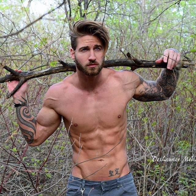 帅男模密招《跟猫大人一起健身》迷妹表示举我也可以唷(๑´ڡ`๑) - 图片14 帅男模密招《跟猫大人一起健身》迷妹表示举我也可以唷(๑´ڡ`๑)