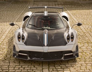 馬力789匹《Pagani Huayra BC》這樣的風神夠神嗎? 馬力789匹《Pagani Huayra BC》這樣的風神夠神嗎?