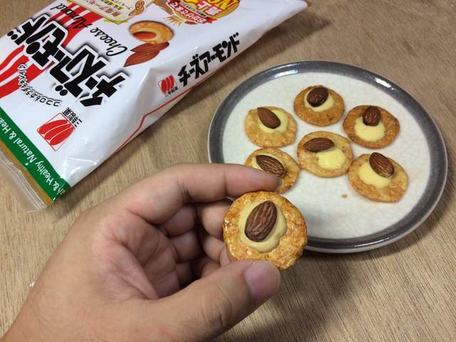 手做《木雕零食》又要猜猜哪個是假的啦~ 手做《木雕零食》又要猜猜哪個是假的啦~