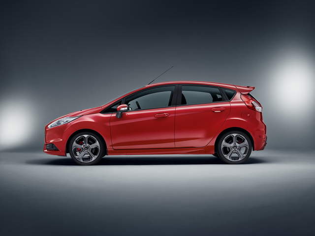 歐洲初登場《Ford Fiesta ST》熱血小鋼砲五門上陣