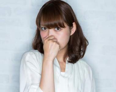《喜歡聞女生的腳是痴漢嘛》不管是拖鞋還是靴子都好值得想像~ 《喜歡聞女生的腳是痴漢嘛》不管是拖鞋還是靴子都好值得想像~