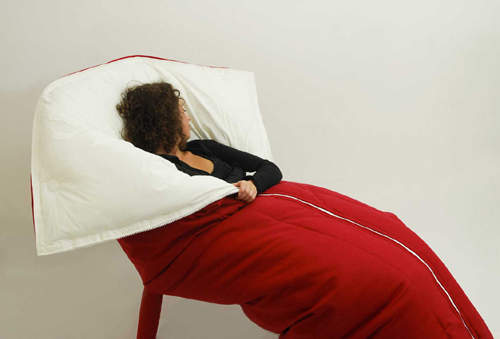 超保暖《睡袋椅Cocon》完了完了冬天就要軟爛在椅子上了... 超保暖《睡袋椅Cocon》完了完了冬天就要軟爛在椅子上了...