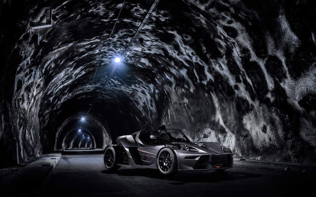 限量5部《KTM X-Bow GT Black Edition》馬力上看320匹